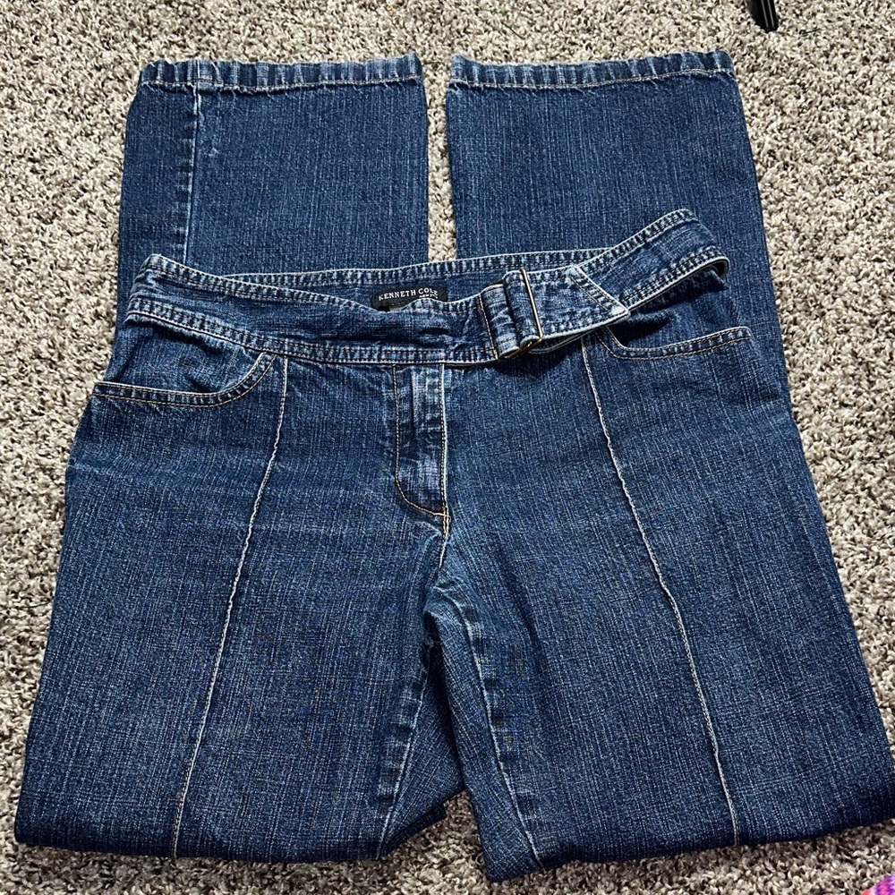 Kenneth Cole New York mid rise flare jeans size 8